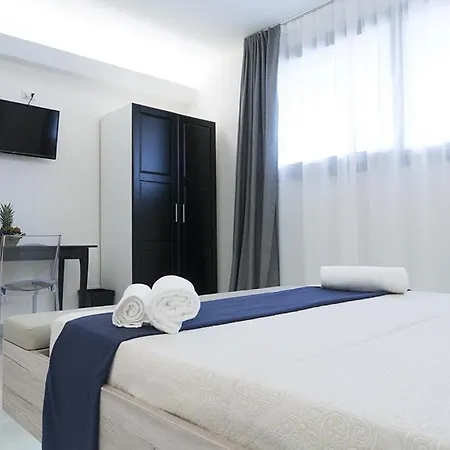 فندق مبيت وإفطار Profumi Di Aci 4*