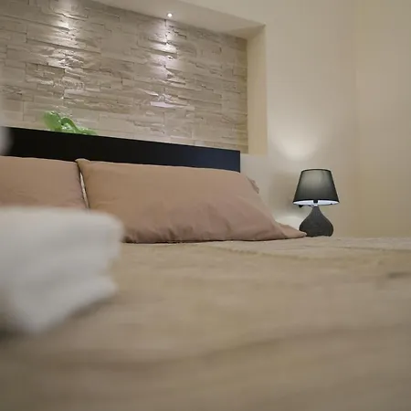 Profumi Di Aci Bed & Breakfast