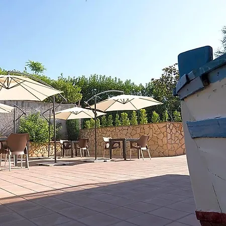 Bed & Breakfast Profumi Di Aci