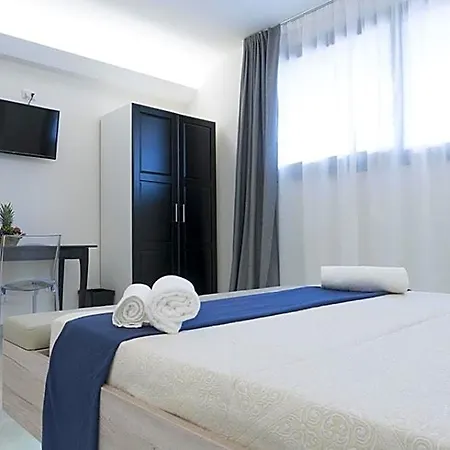 Profumi Di Aci Bed & Breakfast 4*